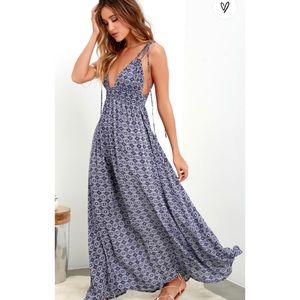NWOT Lulu’s Field Day Tie-Strap Navy Maxi Dress